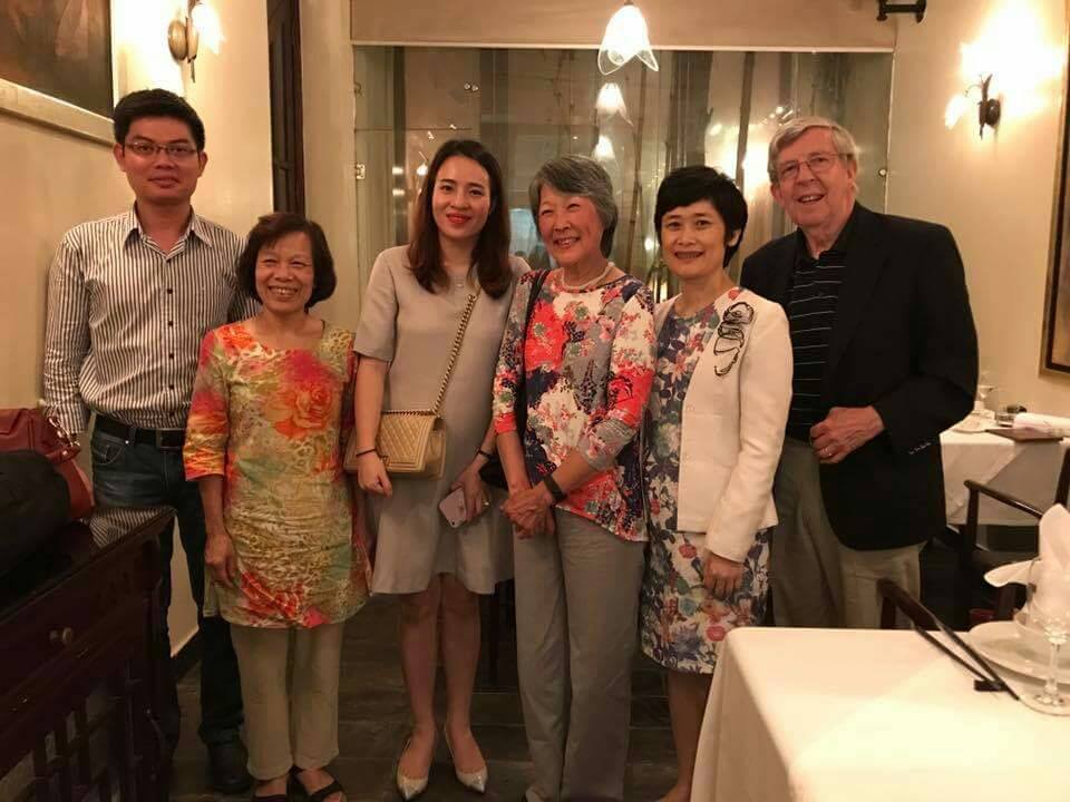 Buổi gặp gỡ giữa Nhà sáng lập của Hiệp hội thiện nguyện Châu Âu và Quỹ Vì Tầm Vóc Việt