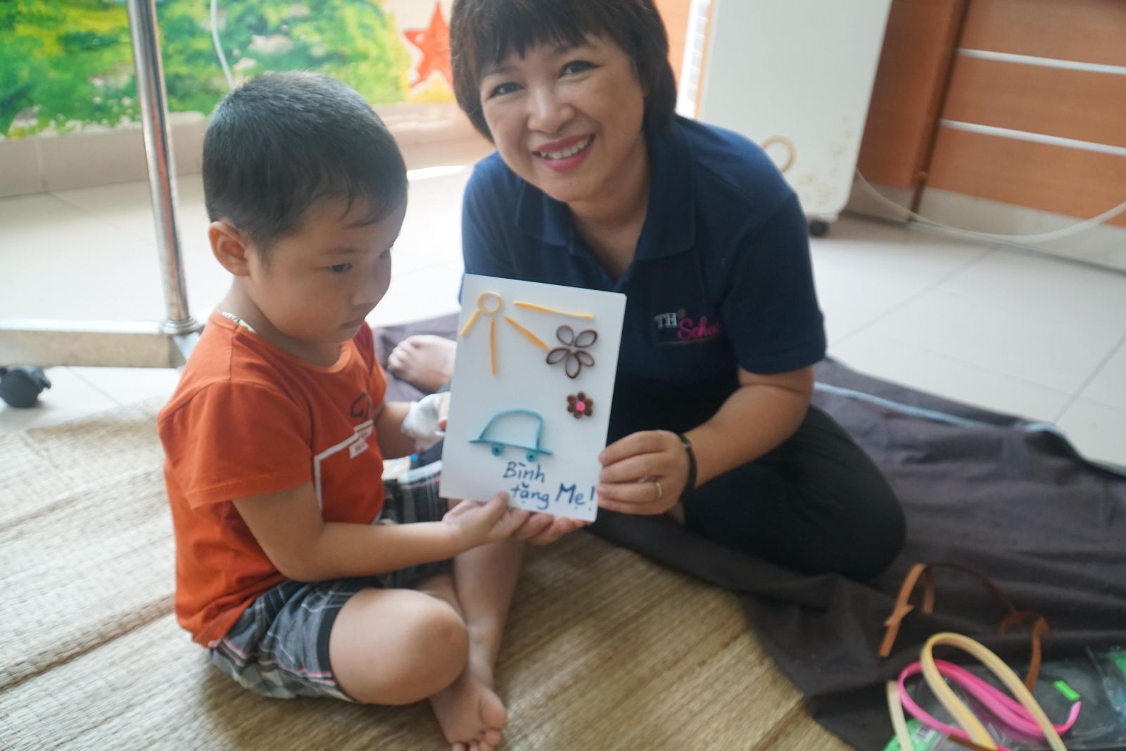 Love sent through the cards of pediatric patients in National Cancer Hospital - Tan Trieu branch (K Hospital, Tan Trieu)