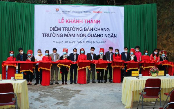 Early Tet for people of Chang village, Ha Giang