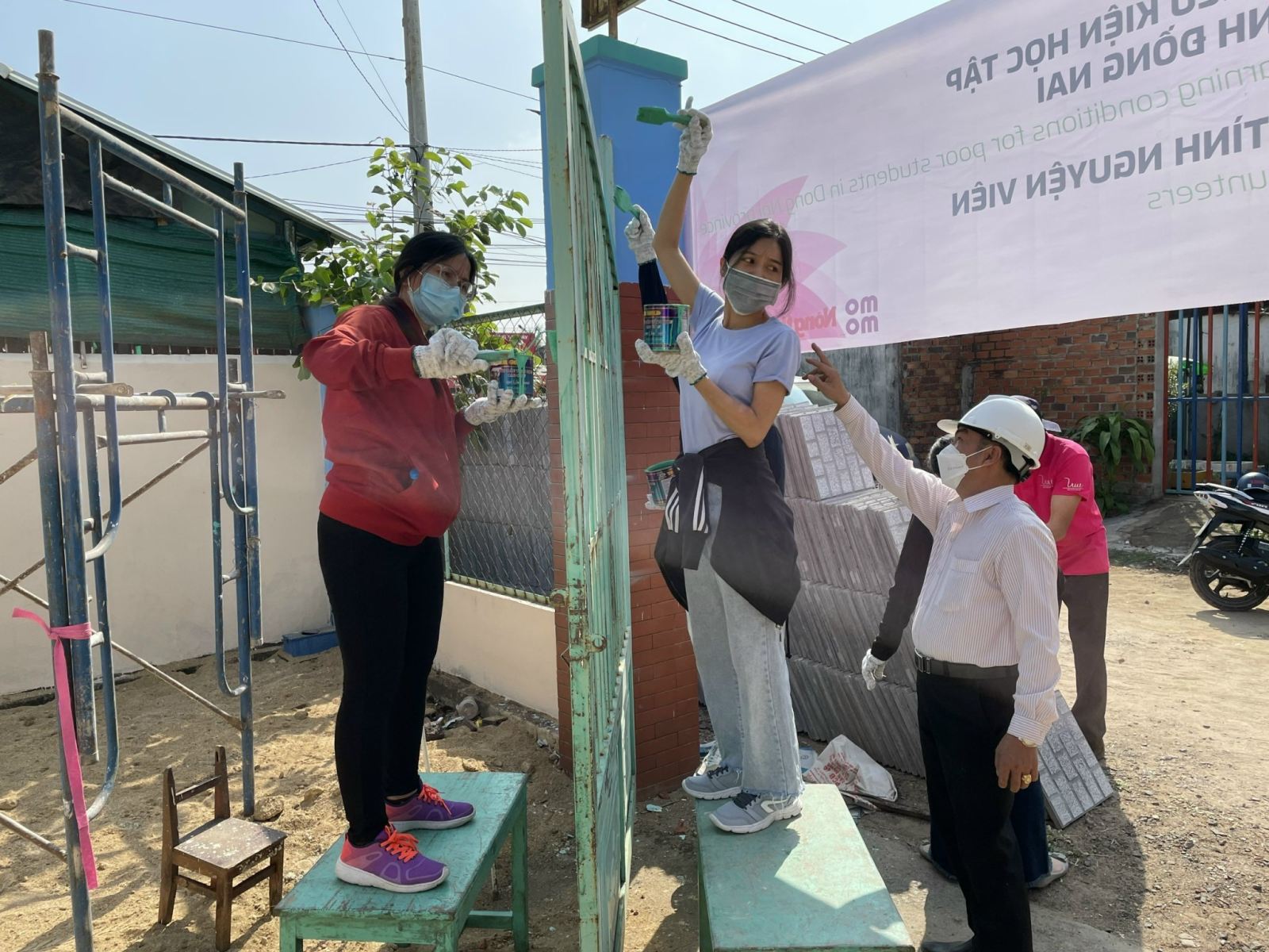 Volunteers participated in upgrading and renovating the school site for 100 Cham ethnic children