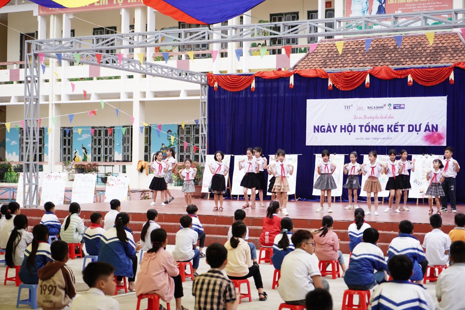 Closing Day of “Happy School” Project in Lao Cai