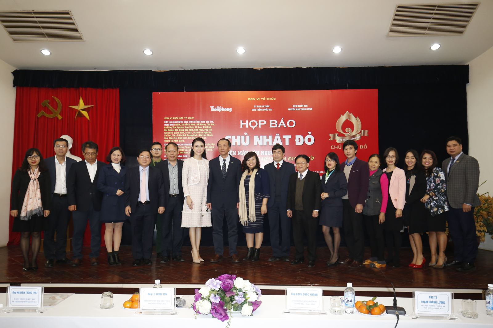 Red Sunday - Join once will be forever